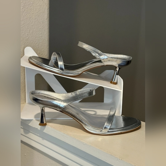 Shoes - Silver Strappy Heeled Sandals